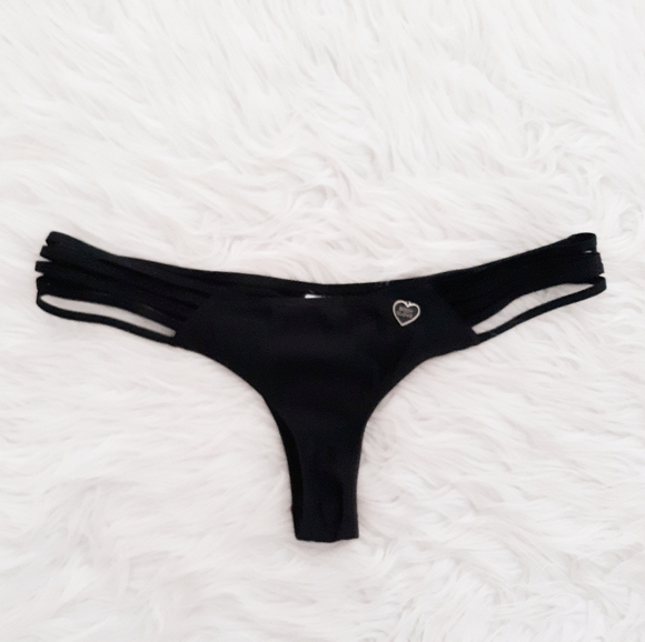 Body Glove Other - Body Glove Brazilian Bikini Bottom